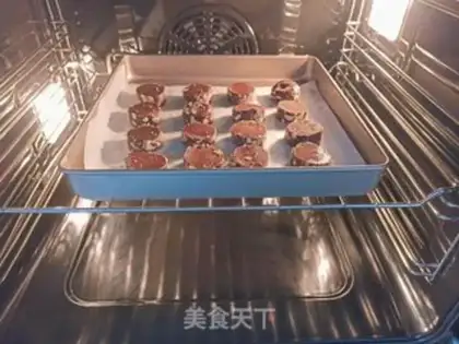 Make Prick cookies step 11