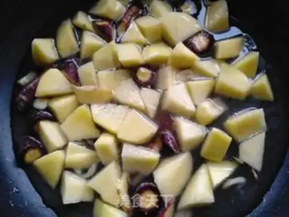 Make Curry potatoes step 2