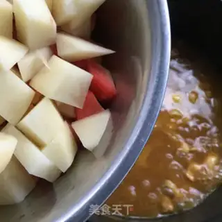 Make curry chicken curry, potatoes and rice step 10
