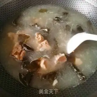 Make Sea rib soup step 1