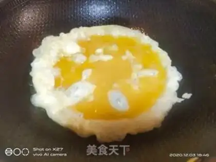 Make Soccer eggs step 1