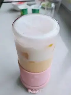 Make Mango milkshake step 3