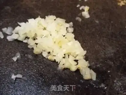 Make Scramble mushrooms step 2