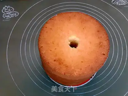 Make Flower cake: Queen