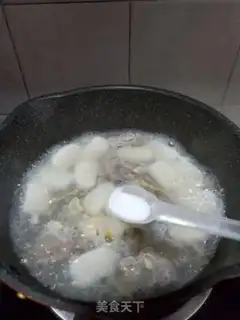 Make Tomato fat cow rice step 1