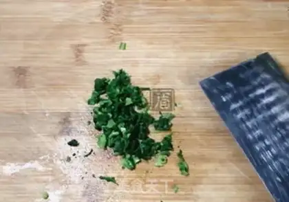 Make Salted yogurt and cheese step 1
