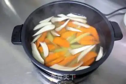 Make Spicy pot step 2