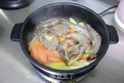 Make Spicy pot step 5