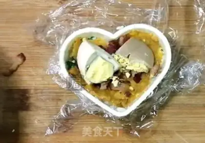 Make Salted yogurt and cheese step 6