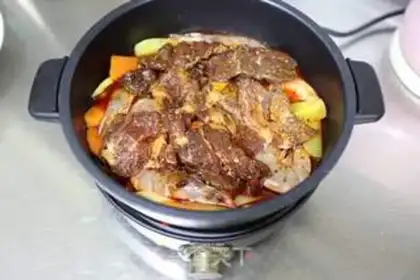 Make Spicy pot step 7