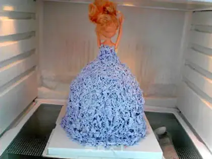 Make Flower cake: Queen