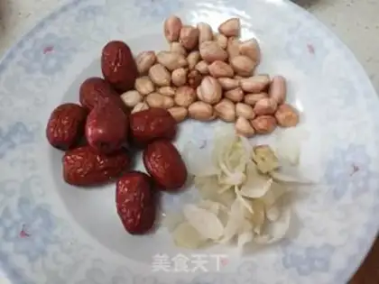 Make Red-tree lilies step 1