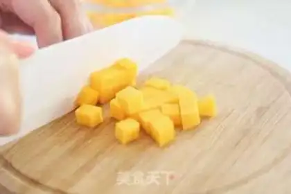 Make Pumpkin porridge step 1