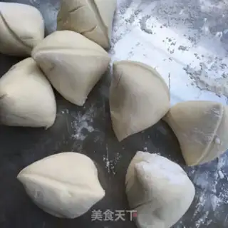 Make Puppet pork buns step 8