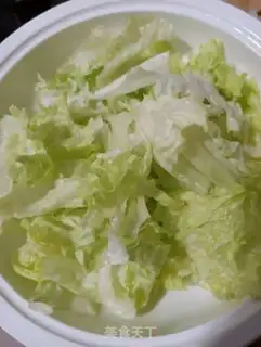Make Garlic spicy sauce step 1