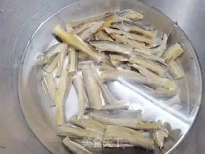 Make Garlic fried fish step 0