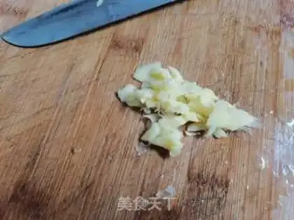 Make Garlic fried fish step 2