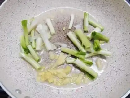 Make Garlic fried fish step 3