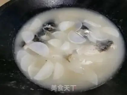 Make Fish head radish soup step 8
