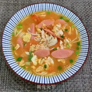 Make Tomato egg and ham noodles step 12
