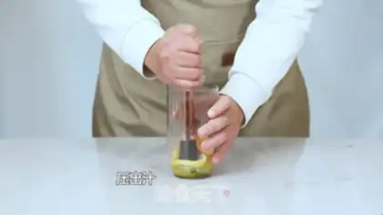 Make Drinking oranges step 6