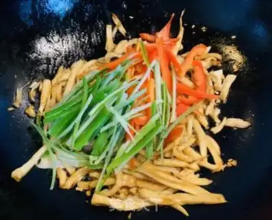 Make Pyramid and apricot mushroom step 5