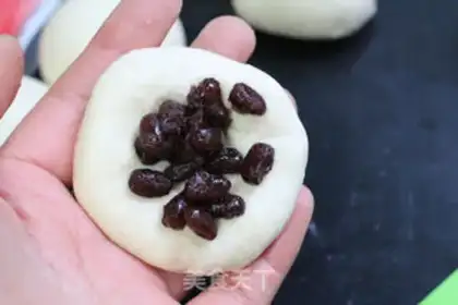 Make Flower bread step 6