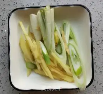 Make Honey sauce, fried fish step 3