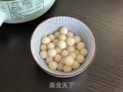 Make Red bean rice balls step 7