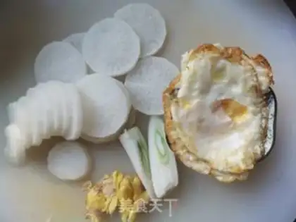 Make Squid radish soup step 1