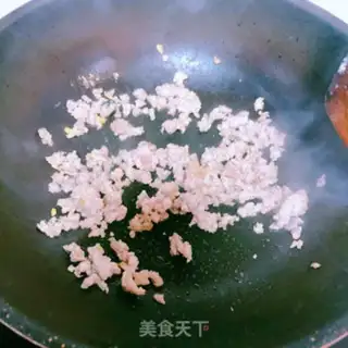 Make A meat powder fan step 2