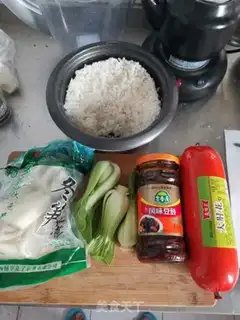 Make Favorite beans and ham for the winter step 0