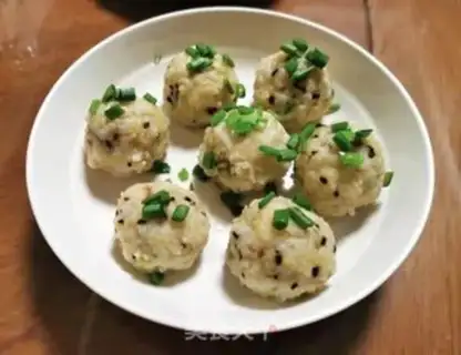 Make Riceball step 6