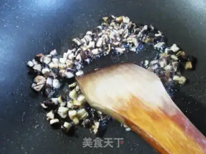 Make Fry mushrooms and radish step 4