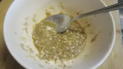 Make Shrimp sauce and greasy meat step 0
