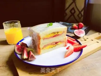 Make Bacon egg sandwich step 7