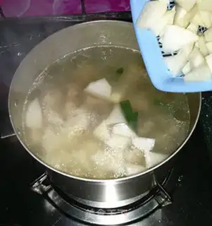 Make The radish soup step 6