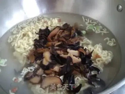 Make Frozen noodles step 8
