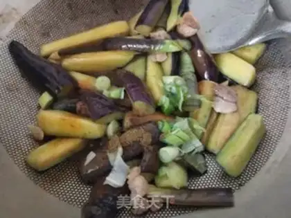 Make Cheese and potatoes with carrots step 2