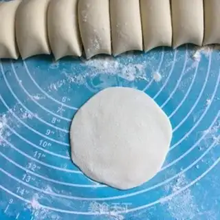 Make Carrot bun step 18
