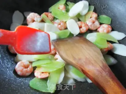 Make Shrimp and iron sticks step 6