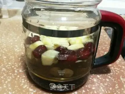 Make Cinnamon round fruit tea step 2