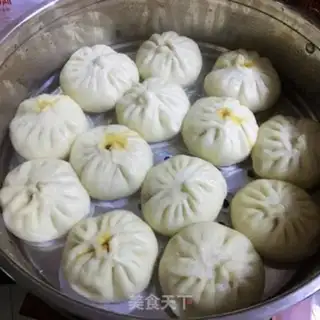 Make Carrot bun step 22