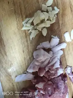 Make Soybeans burn meat step 1