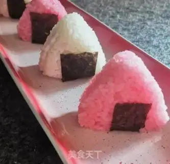 Make Triangular sushi step 9