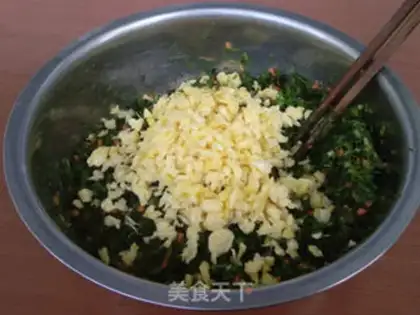 Make Burgundy egg pans step 7