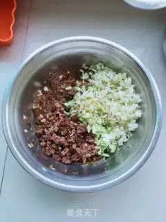 Make Powder pork buns step 5