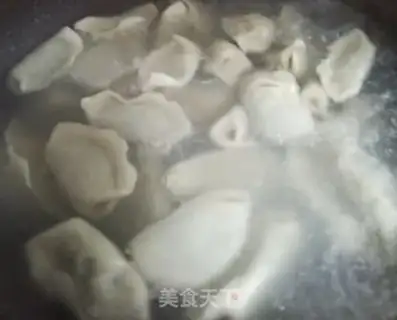 Make Delicious chicken soup step 1