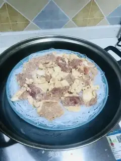 Make A fan of varnish step 5
