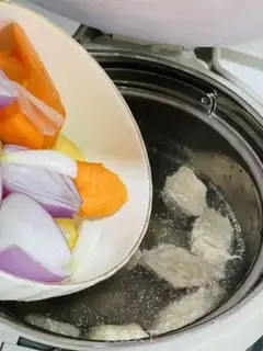 Make Carrot potato stew step 2